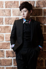 高清组图：对话韩国新团C-Clown 清唱新歌秀唱功