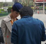 组图：刘亦菲制服诱惑遭围观 空姐造型神似仙女