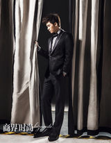 组图：李易峰时尚写真 百变造型展轻熟男魅力