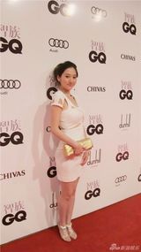 组图：张蓉蓉优雅合影张梓琳 最新写真妩媚动人