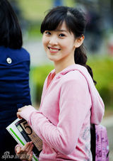 组图：奶茶妹妹最新私照曝光 清华校花清纯依旧