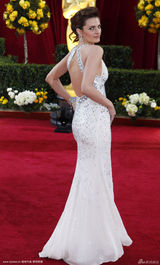 高清组图：第82届奥斯卡红毯 斯坦娜-卡蒂克秀美背