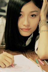 高清图：田原口含玫瑰妖娆妩媚 手绘包装恬雅清新 