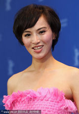 幻灯图集：《团圆》登场 王全安携卢燕莫小棋亮相