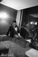 组图：吴镇宇对话高群书 硬汉也不敌柔情