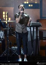 组图：Fun乐队获格莱美综合类年度最佳歌曲奖