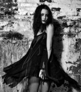 幻灯图集：超模努特-西雅牛仔裤写真