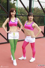 组图：高海宁背心热裤秀蛮腰 泰臣反串扮女人