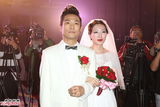 组图：杜德伟与嫩妻台北婚宴 宣告两年后再造人