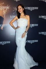 组图：温斯莱特亮相上海 江一燕美人鱼造型抢镜