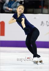 组图：韩花滑选手金妍儿加拿大训练照曝光