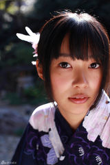 组图：AKB指原莉乃爆冷夺冠 盘点青春性感照