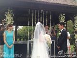 组图：直击杨幂婚礼激动落泪 刘恺威亲吻新娘