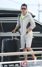 组图：2AM郑珍云加盟《丛林法则2》