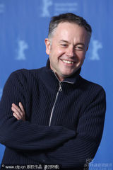 幻灯图：电影《杀手在我心》记者会 导演编剧亮相