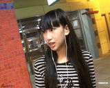 组图：陈冠希亲密照女主角谢芷蕙学生装现身  