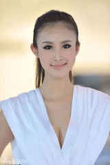 幻灯图：名模兽兽写真录 大方高贵气质十足