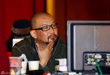 组图：刘烨拍摄电视广告 与管虎再度合作