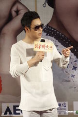 组图：张柏芝《河东狮吼2》发布会避谈谢霆锋