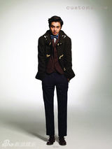 组图：俞承浩拍时尚写真 从少年变身熟男显魅力