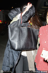 组图：赛琳娜比伯再次分手后现身机场避狗仔