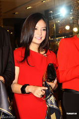 高清：赵薇婚后变乖乖女 称谢霆锋张柏芝为爱情榜样