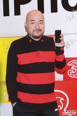 组图：伍咏薇力撑杨怡为人 何超盈否认新恋情