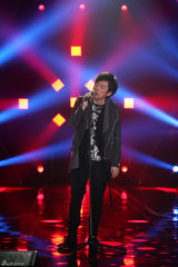 组图：《歌手2》品冠待逆袭 罗琦忍痛退赛