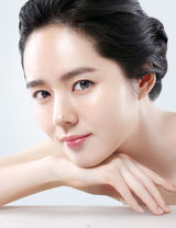高清图：韩星韩佳人美肤大片清纯美艳动人