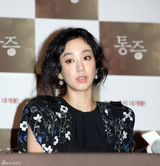 高清组图：韩星权相佑(权相宇)郑丽苑新片《疼痛》媒体首映