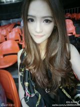 组图：微博女神美艳私照靠PS 网友幻灭大呼坑爹