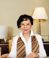 幻灯：传奇女星狄娜去世 生前留影彰显女强人气质