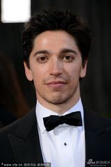 组图：85届奥斯卡红毯-男星英格兰帅气