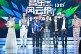 组图：EXO-M获音乐风云榜最受欢迎组合奖