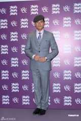 组图：郭富城避答见熊黛林家人传闻 温碧霞携夫亮相