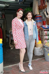 组图：李亚男拍摄外景 称王祖蓝未求婚