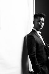 组图：《奢香夫人》张笑君熟男写真眼神刚毅