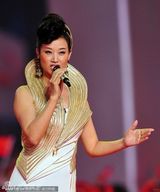 组图：韦唯领衔众星献歌亚运 郎朗章子怡完美合演