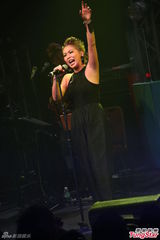 组图：林晓培开小型音乐会 忠于自我健康不减肥