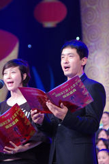 郭晓冬发表孝子感言[1\/10]幻灯图:郭晓冬获十大