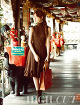 组图：韩星吴涟序曼谷写真 魅惑可人展新颖魅力