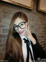 组图：41岁辣妈逆生长似少女 火辣身材完爆嫩模