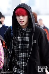 组图：韩团T-ara与SPEED共赴柬埔寨办演唱会