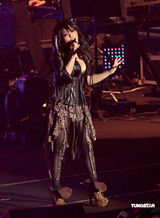 幻灯：张惠妹巡回演唱会唱响澳门 大走摇滚风