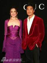 组图：女明星姐弟恋经典场景盘点