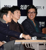 高清组图：张赫河正宇等出席新片《委托人》试映会