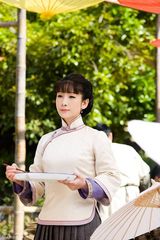 组图：《冬雪》再曝剧照 秦海璐刘雪华演绎江南美