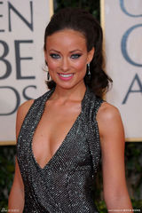 高清组图：女星奥利维亚-维尔德高贵打扮秀身材