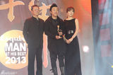 组图：陈坤时尚盛典压轴获大奖受肯定