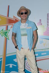 组图：郑中基自曝曾患焦虑症 毛舜筠自嘲脑退化